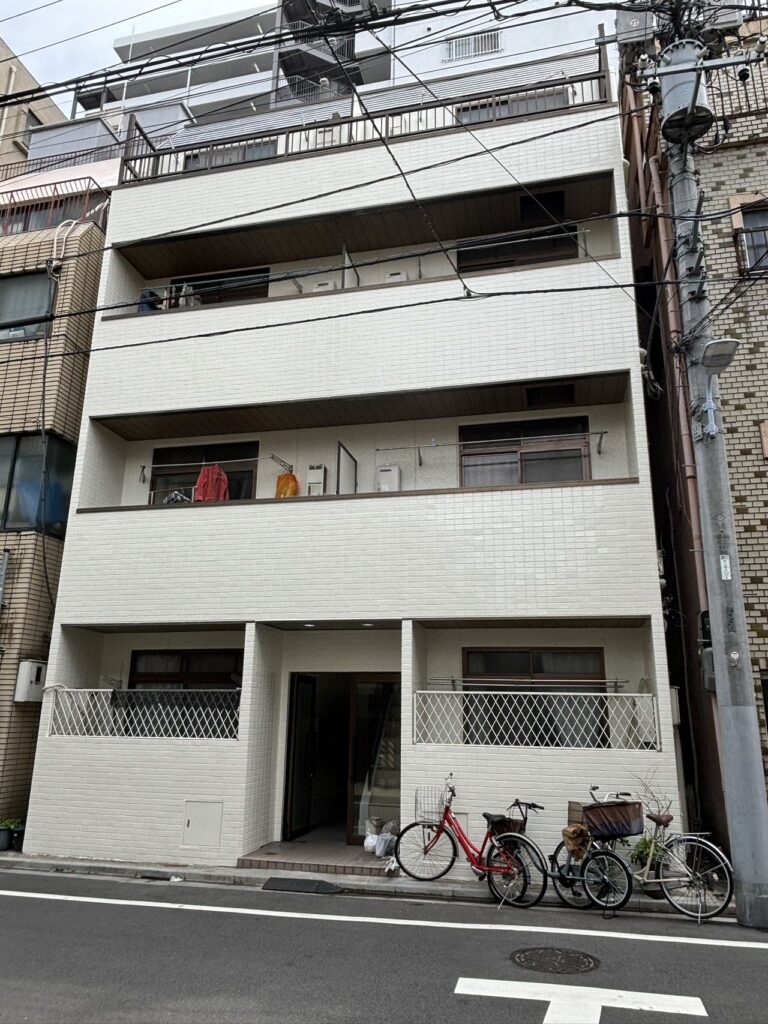 Toki Building Iriya – photo 1