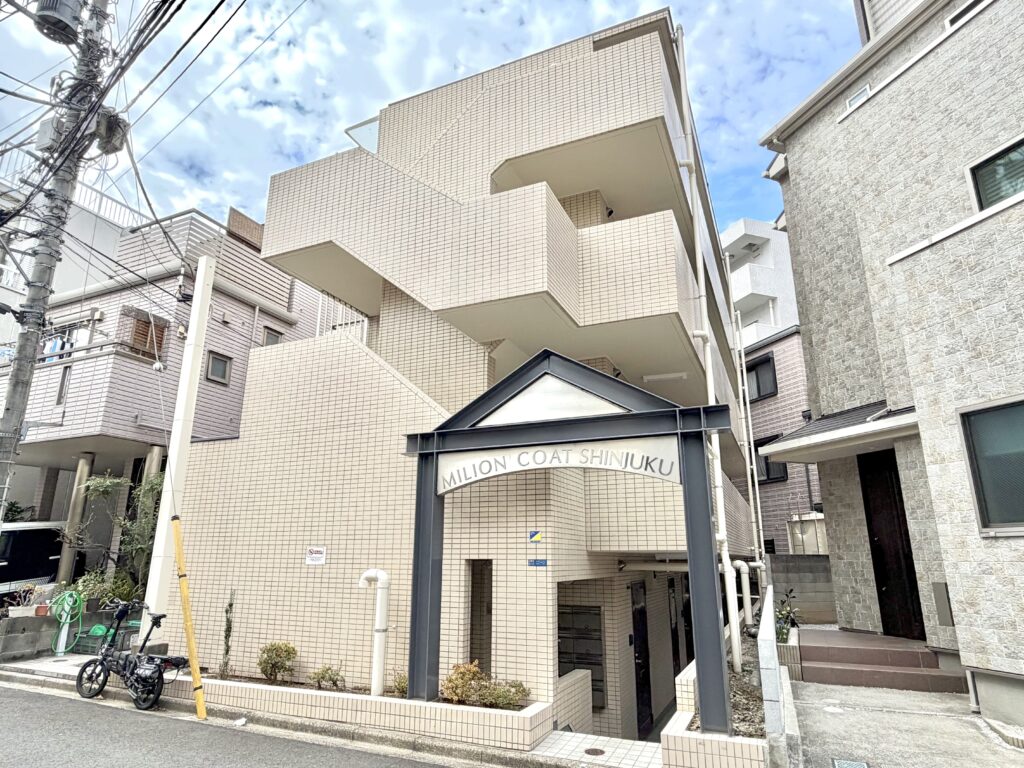 Million Court Shinjuku – photo 1
